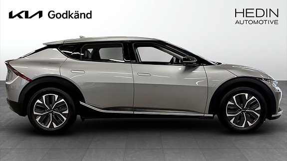 Kia EV6 4 of 5