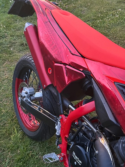 Beta Track 50 8 of 12