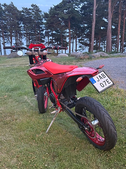 Beta Track 50 6 of 12