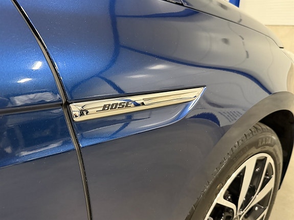 Renault Megane 22 of 22