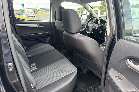 Isuzu D-max 15 of 21
