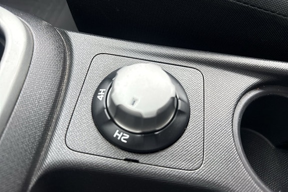 Isuzu D-max 20 of 21