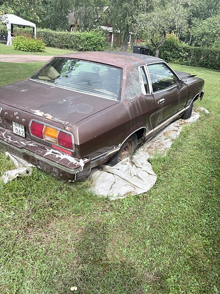 Ford Mustang 4 of 5
