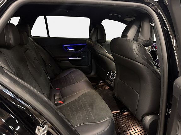 Mercedes-Benz C300 18 of 24