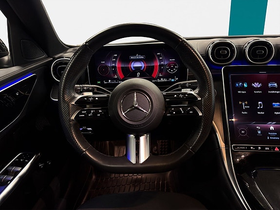 Mercedes-Benz C300 19 of 24