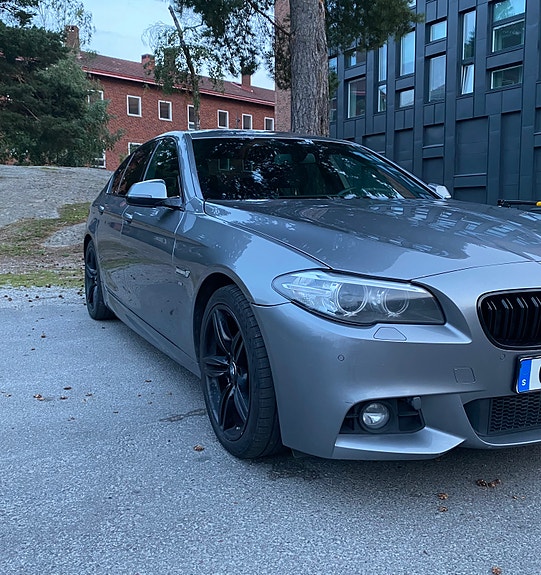 BMW 520d 4 of 10