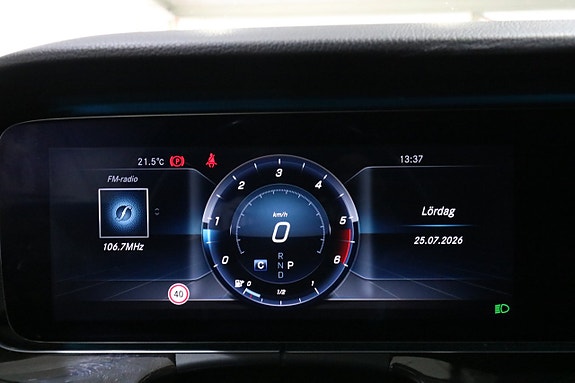 Mercedes-Benz E220 d 11 of 23