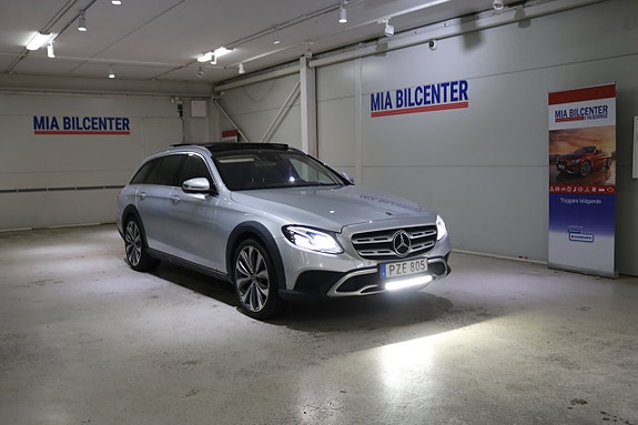 Mercedes-Benz E220 d 23 of 23