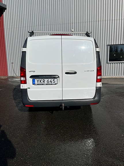 Mercedes-Benz Vito 109 4 of 7