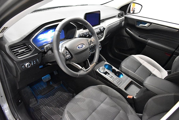 Ford Kuga 8 of 21