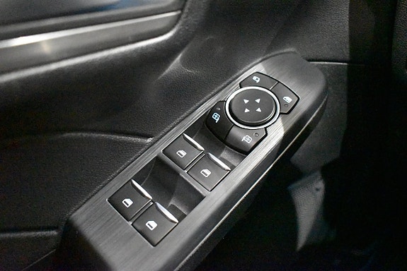 Ford Kuga 13 of 21
