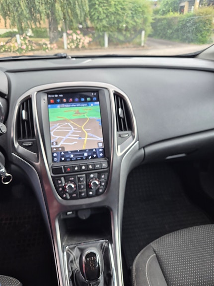 Opel Astra 13 of 22