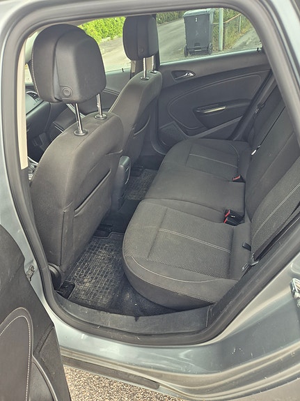 Opel Astra 19 of 22