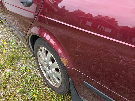 Saab 9-5 3 of 7