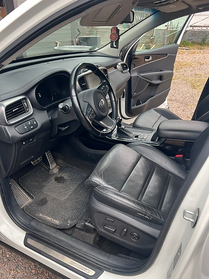 Kia Sorento 5 of 5