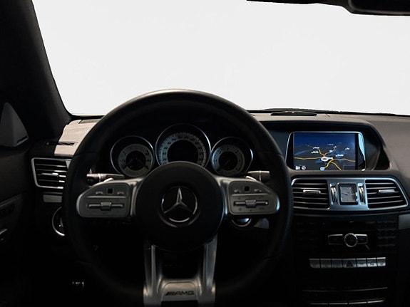Mercedes-Benz E300 de 16 of 20