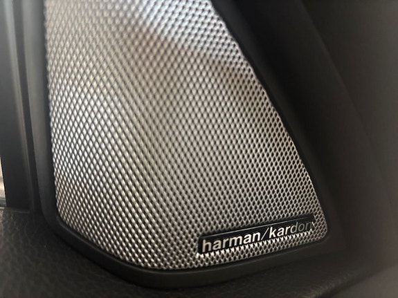 Mercedes-Benz E300 de 15 of 20