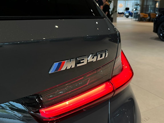 BMW M340i 8 of 25
