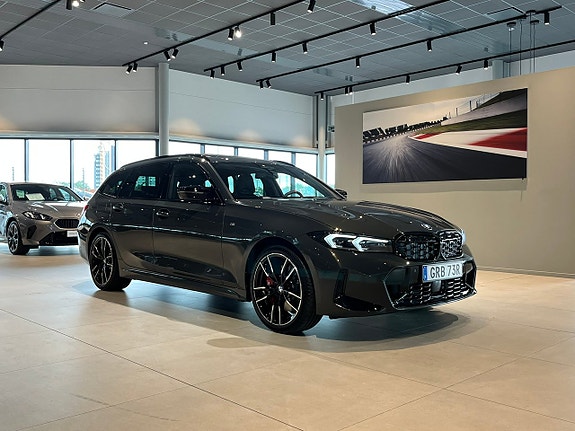 BMW M340i 3 of 5