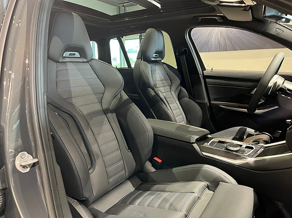 BMW M340i 19 of 25
