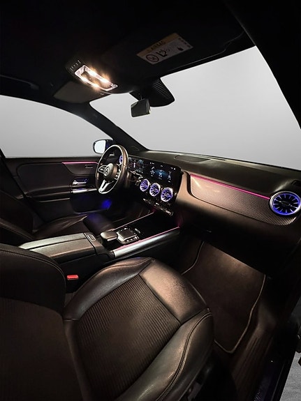 Mercedes-Benz EQA250 17 of 24