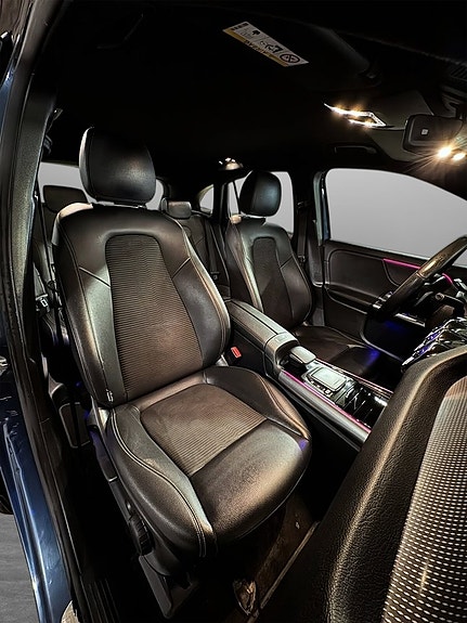 Mercedes-Benz EQA250 18 of 24