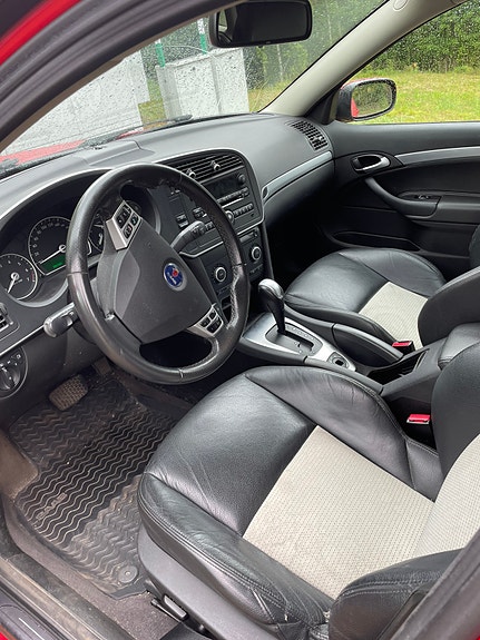 Saab 9-3 5 of 5