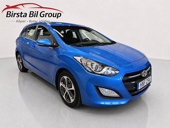 Hyundai i30 2 of 26