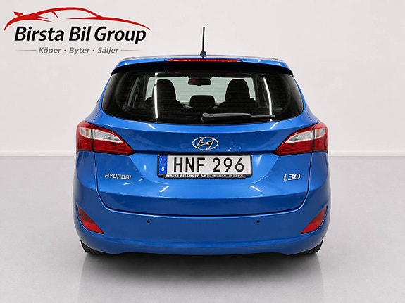 Hyundai i30 4 of 26