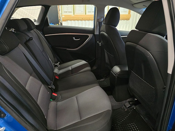 Hyundai i30 16 of 26