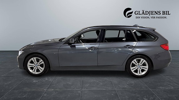 BMW 320d 4 of 5