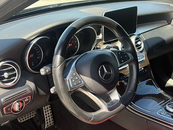 Mercedes-Benz C250 d 10 of 23