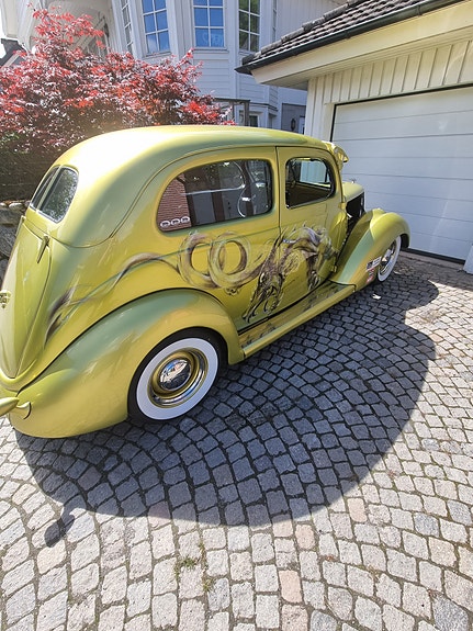 Ford Tudor 6 of 10