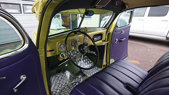 Ford Tudor 9 of 10