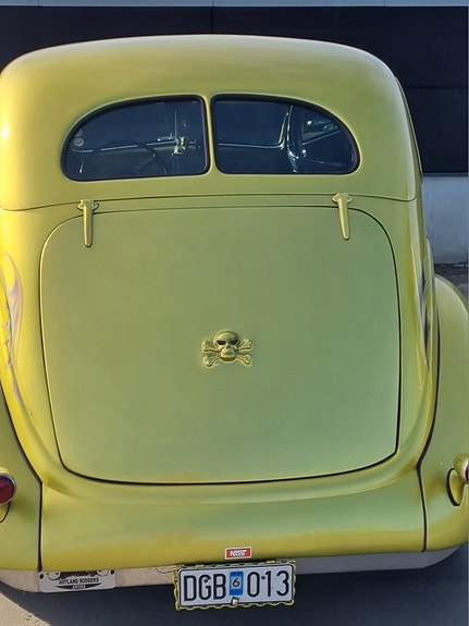 Ford Tudor 7 of 10