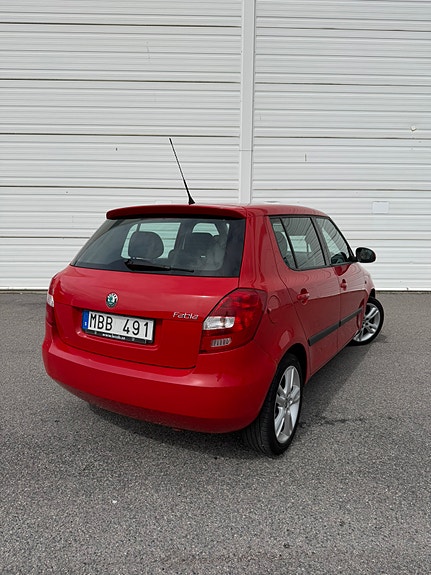 Skoda Fabia 4 of 8