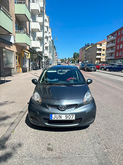 Toyota Aygo 7 of 7