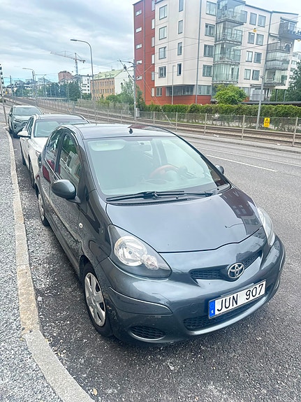 Toyota Aygo 6 of 7