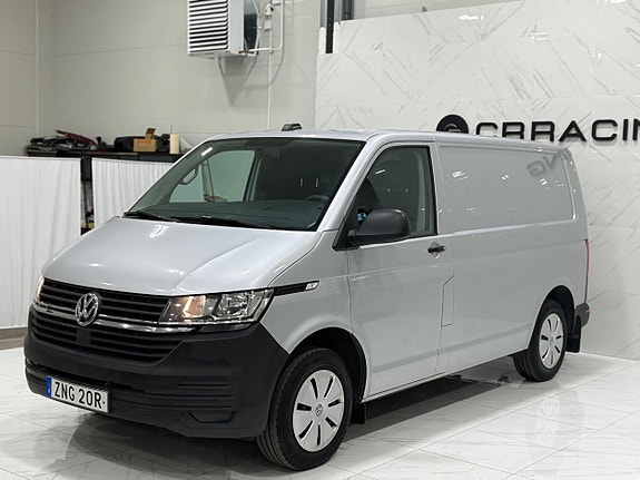 Volkswagen Transporter 4 of 5