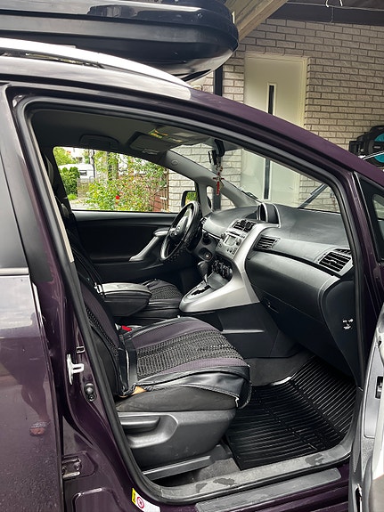 Toyota Verso 12 of 14