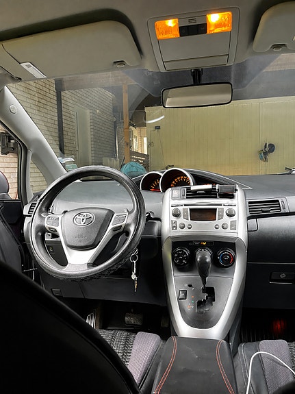 Toyota Verso 14 of 14