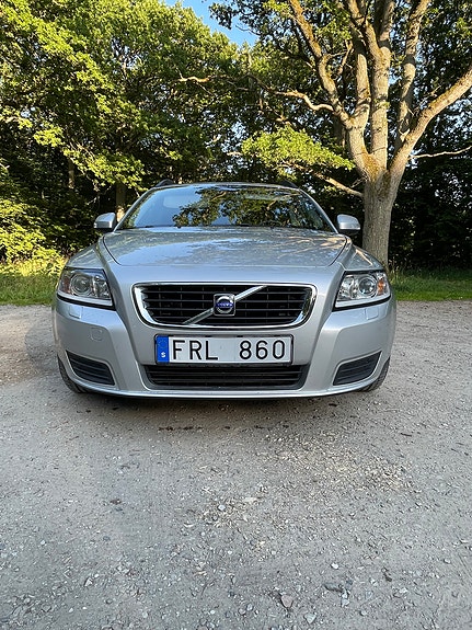 Volvo V50 5 of 5