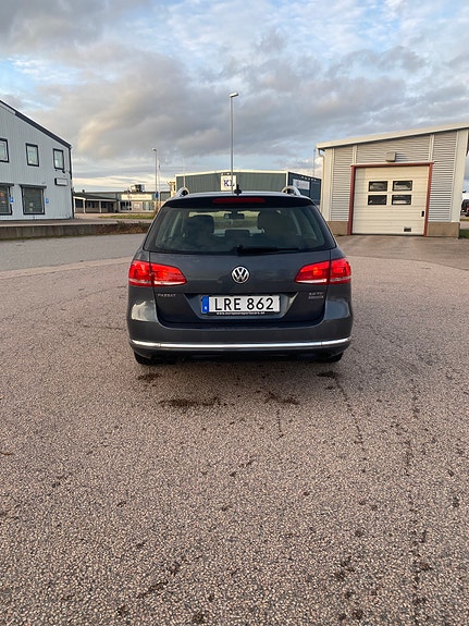 Volkswagen Passat 6 of 9