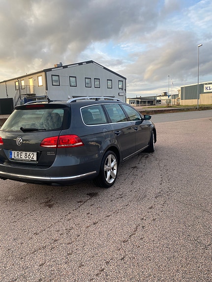 Volkswagen Passat 5 of 5