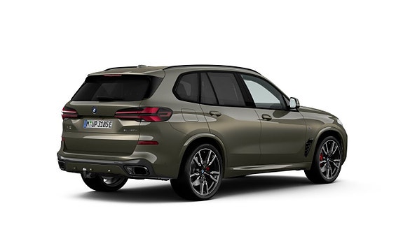 BMW X5 2 of 4