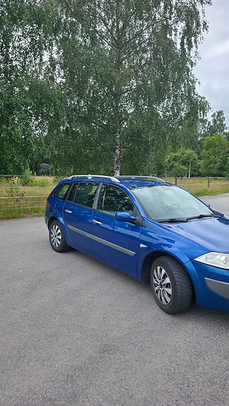 Renault Megane II 4 of 9
