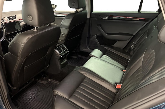 Skoda Superb 15 of 20