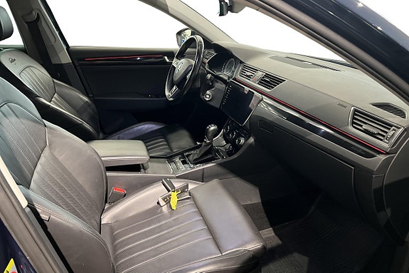 Skoda Superb 14 of 20