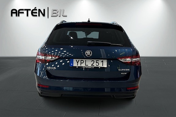 Skoda Superb 9 of 20