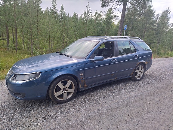 Saab 9-5 2 of 4